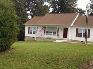 106 River Oak Dr, Ridgeway, VA 24148