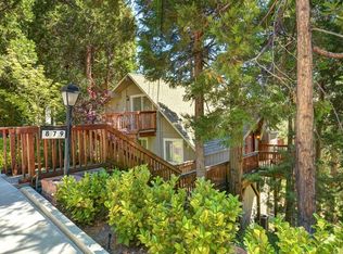 879 Jagerhorn Dr, Lake Arrowhead, CA 92352