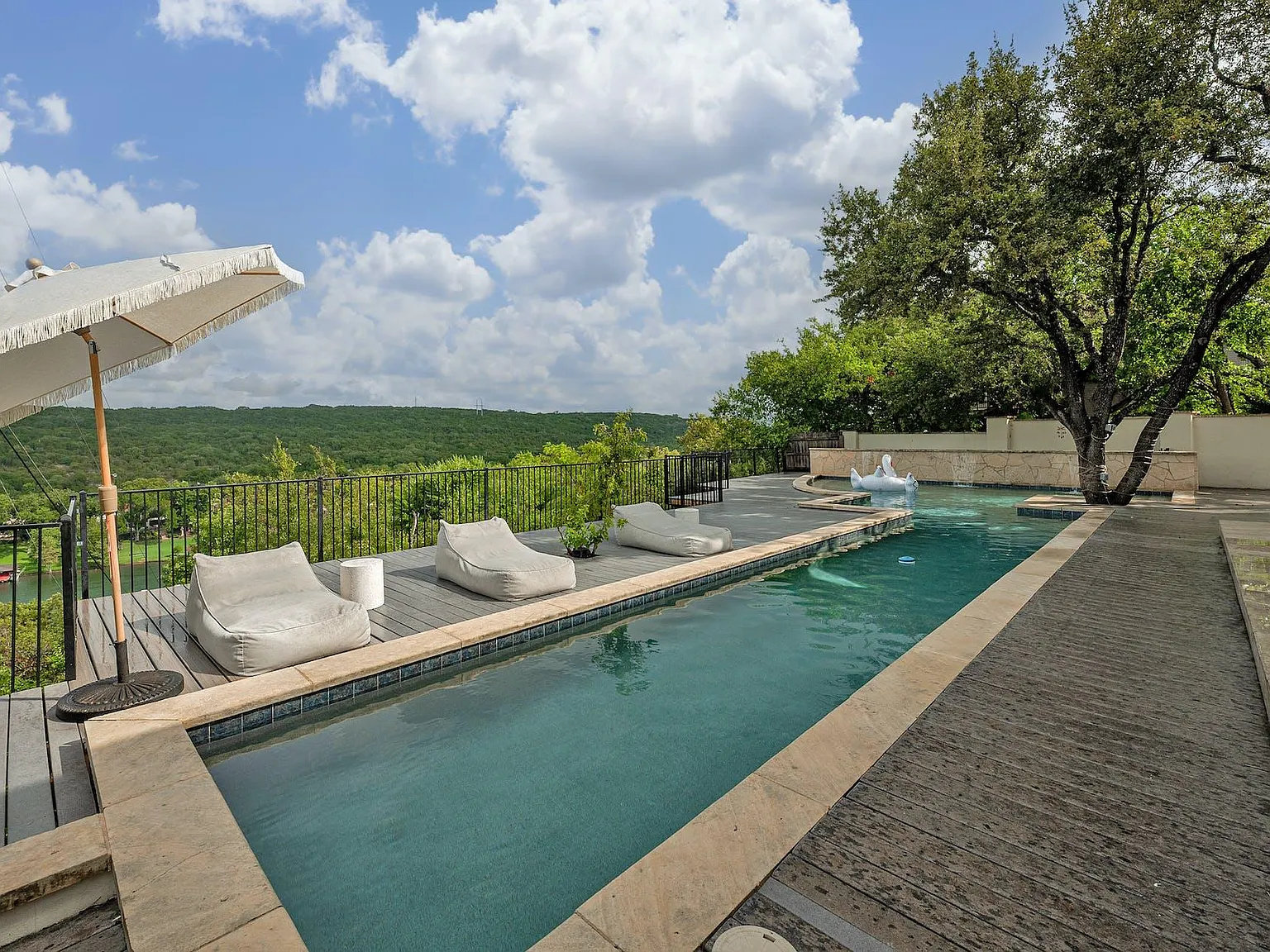 Cliffwood Dr, Austin — Photo 4