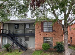136 Hummingbird Lane, Lafayette, LA 70506