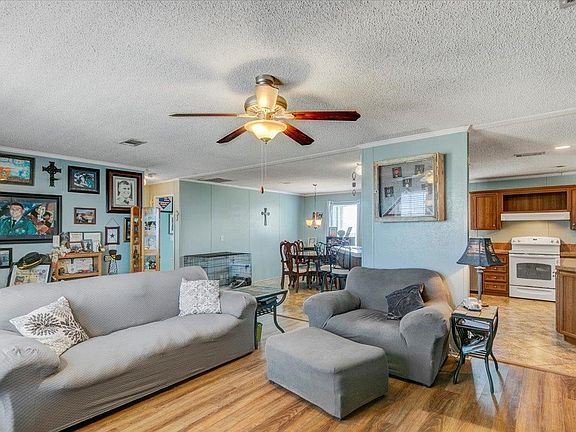 4th image of 5141 Greenwich St