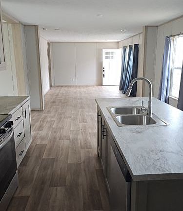4th image of 6059 Rolling Meadows Cir