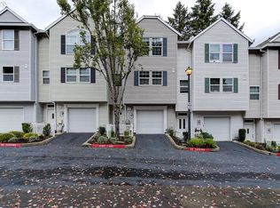 14225 SW Cougar Ridge Dr, Beaverton, OR 97008