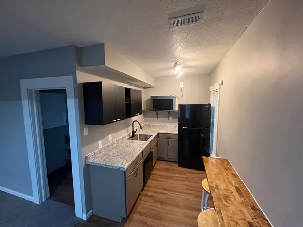 2511 5th Ave Unit 2, Anoka, MN 55303