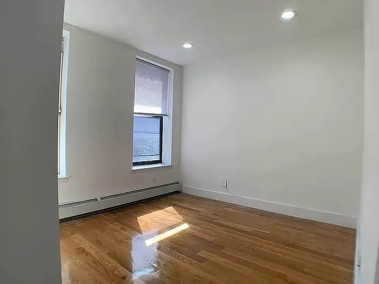 100 W 138th St #2A — Photo 5
