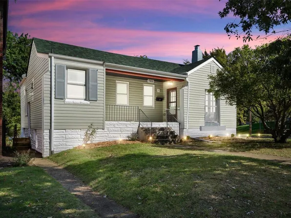 7401 Hiawatha Ave, Saint Louis, MO 63117