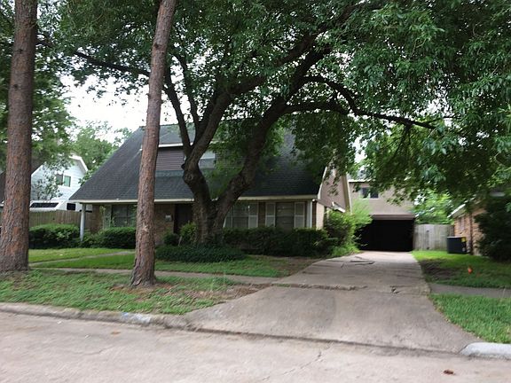3rd image of 11606 Kirkhollow Dr