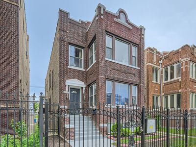 4616 N Central Park Ave, Chicago, IL, 60625