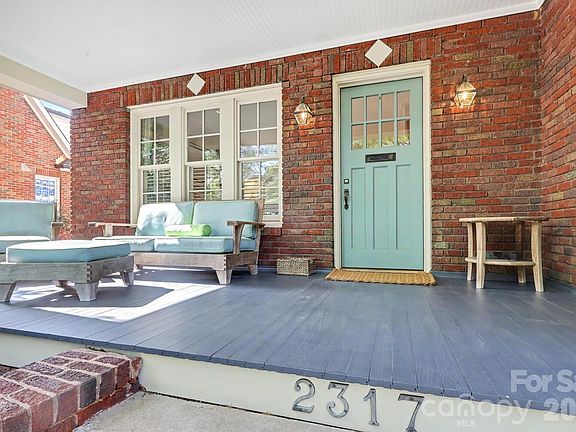 2nd image of 2317 Charlotte Dr