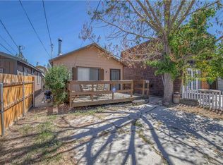 406 Meadow Ln, Big Bear City, CA 92314
