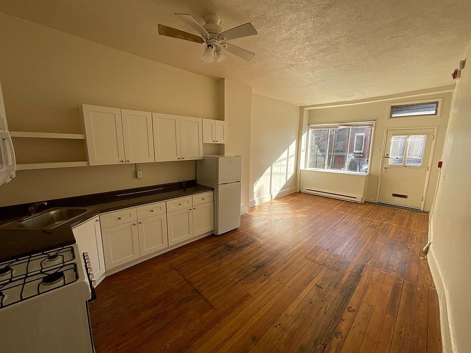 1st image of 2331 Brown St #1