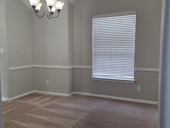 3rd image of 2203 Winchester Lk