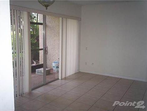 4th image of 5338 NE 6th Ave #A7