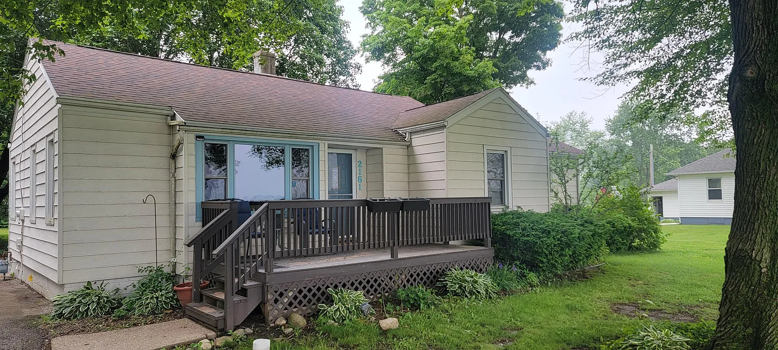 2161 W Joliet Rd photo 1