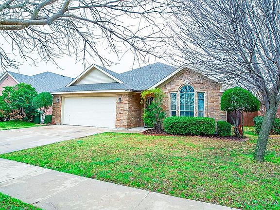 2nd image of 4427 Emerald Leaf Dr
