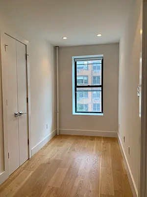 Rented by REAL New York | media 5