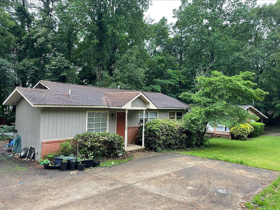 2nd image of 714 Harper Ave