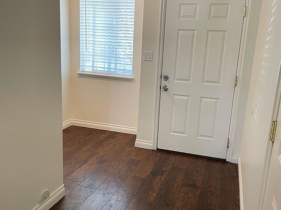 3rd image of 10477 S Sage Vista Way