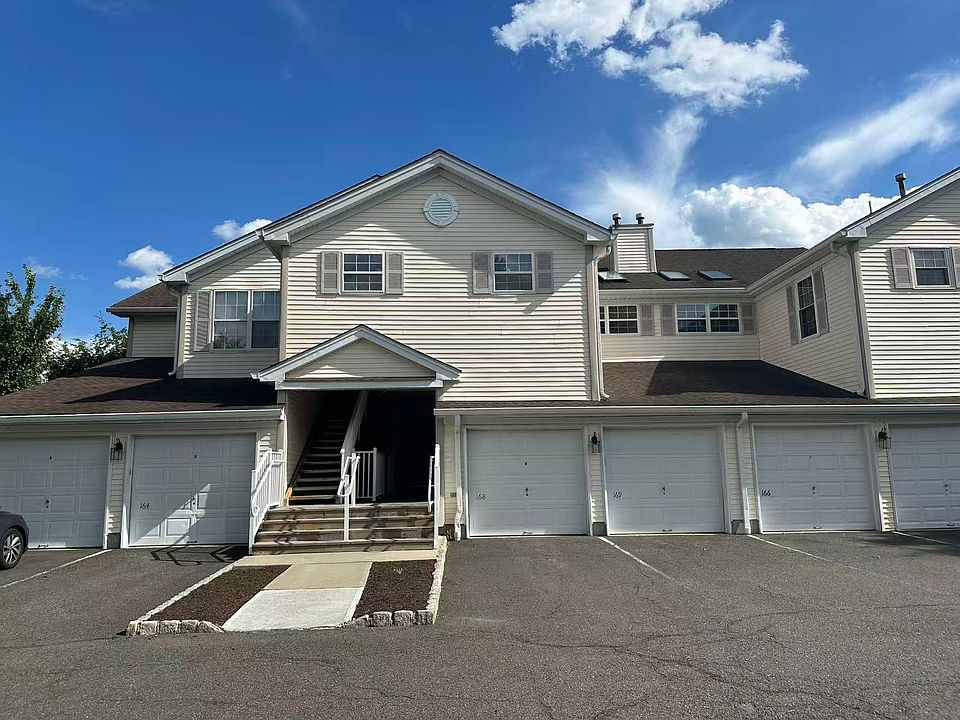 1st image of 168 Potomac Dr