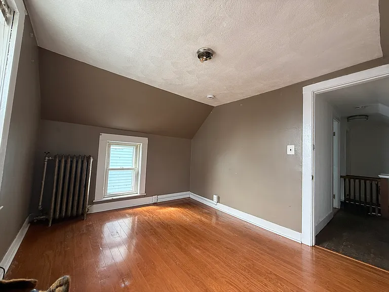 52 Crest Ave — Photo 14