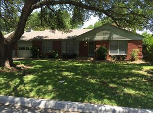 3844 Weyburn Dr, Fort Worth, TX 76109