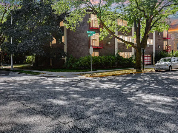 8524 Skokie Blvd APT 2E, Skokie, IL 60077