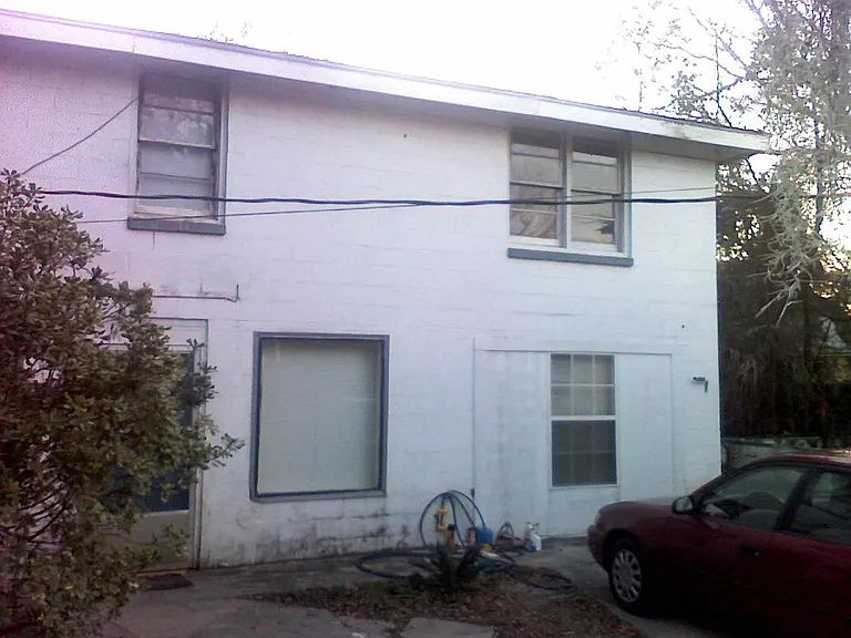 1021 W 38th St #LOW — Photo 2