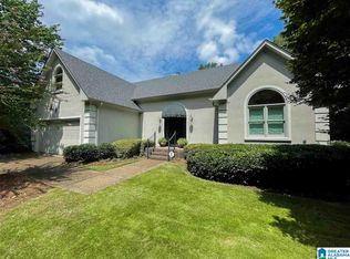 4944 Altamont Rd, Birmingham, AL 35222