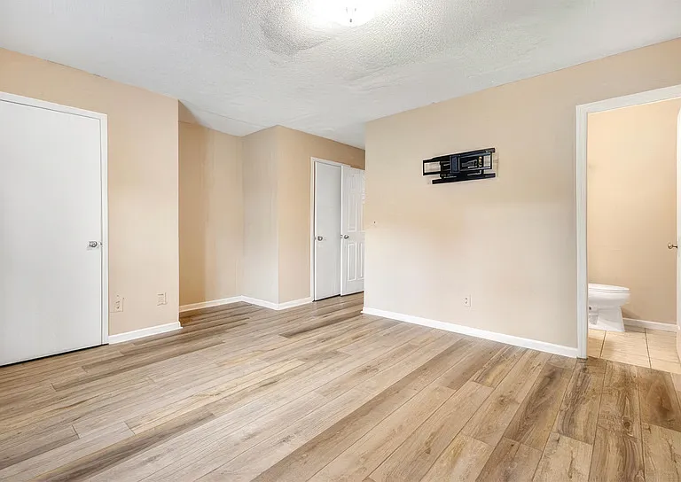 101 Drake Ct #A — Photo 12