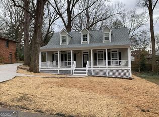 1960 Thompson Ave, East Pt, GA 30344
