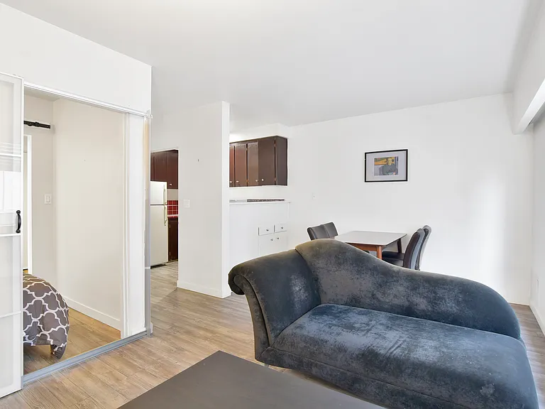 1540 Haro St — Photo 27