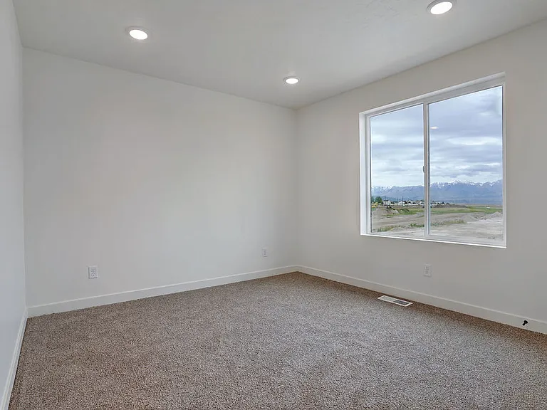 Ledger Cove Townhomes — Photo 11