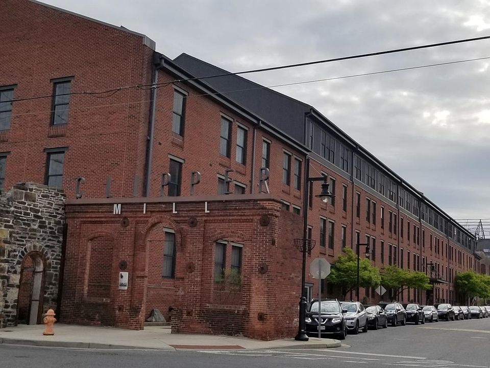 Front entrance of Clipper Mill