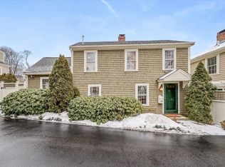83 North St UNIT 83, Hingham, MA 02043