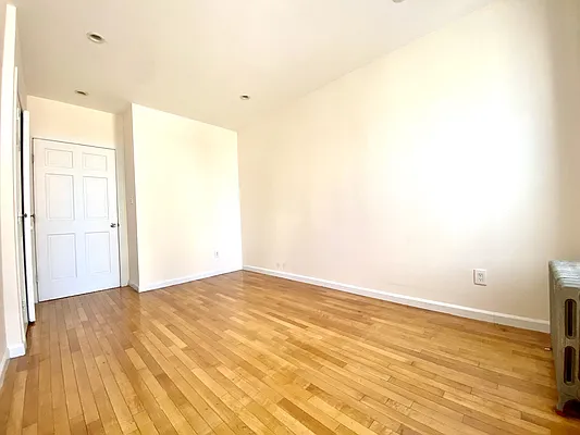 Rented by Corcoran | media 13