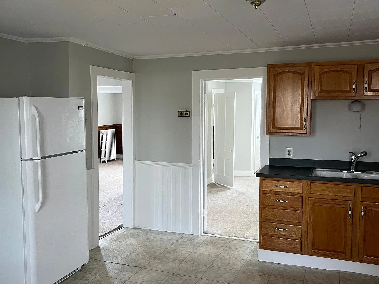 2 bed, 1500 sqft, $2,050 — Photo 2