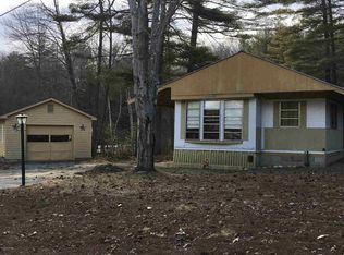 27 Hastings St, Warrensburg, NY 12885