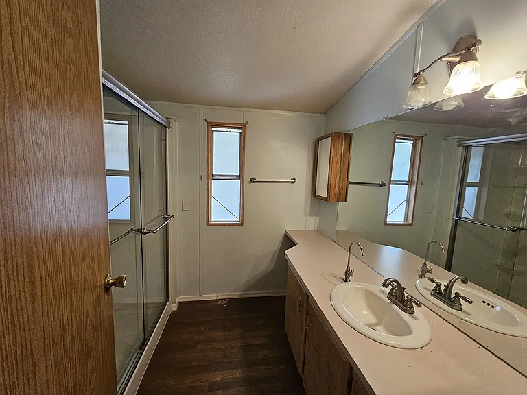 13138 E 51st Pl — Photo 6