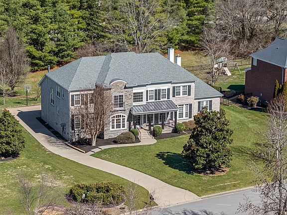 5th image of 9012 Grey Pointe Ct