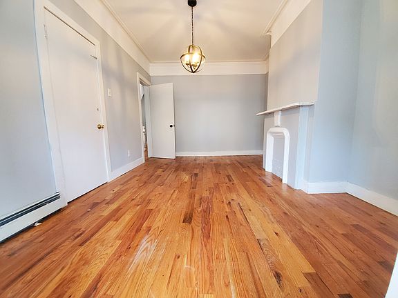 5th image of 149 Van Horne St #1E