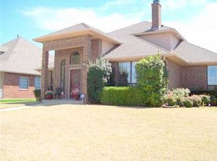 7208 NW 101st St, Oklahoma City, OK 73162