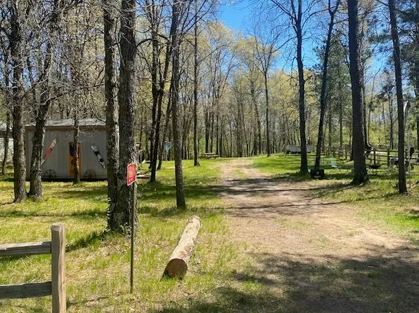 186 Walden Ct, Nekoosa, WI 54457