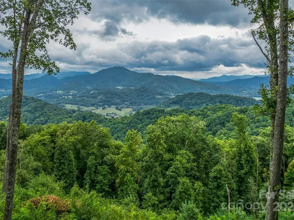 LOT 12 Signature Row Blvd, Waynesville, NC 28785