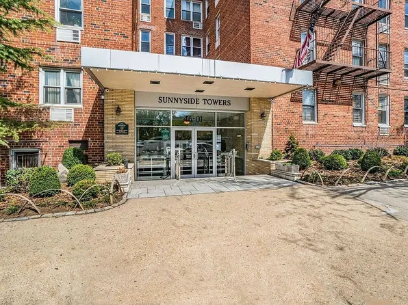 4601 39th Ave APT 608, Long Island City, NY 11104
