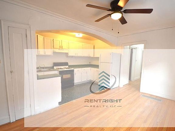 2nd image of 4808-10 N Lowell Ave #4808-1