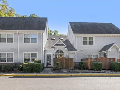301 Wimbledon Chase APT D, Chesapeake, VA, 23320