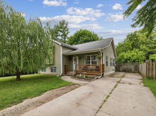 130 Jackson St, Sunfield, MI 48890