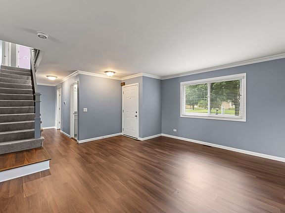 4th image of 311 Thistle Dr