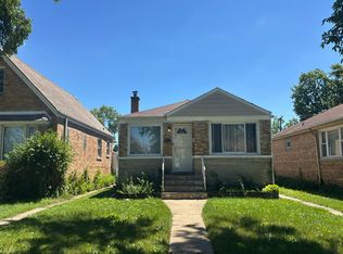 233 Granville Ave, Bellwood, IL 60104
