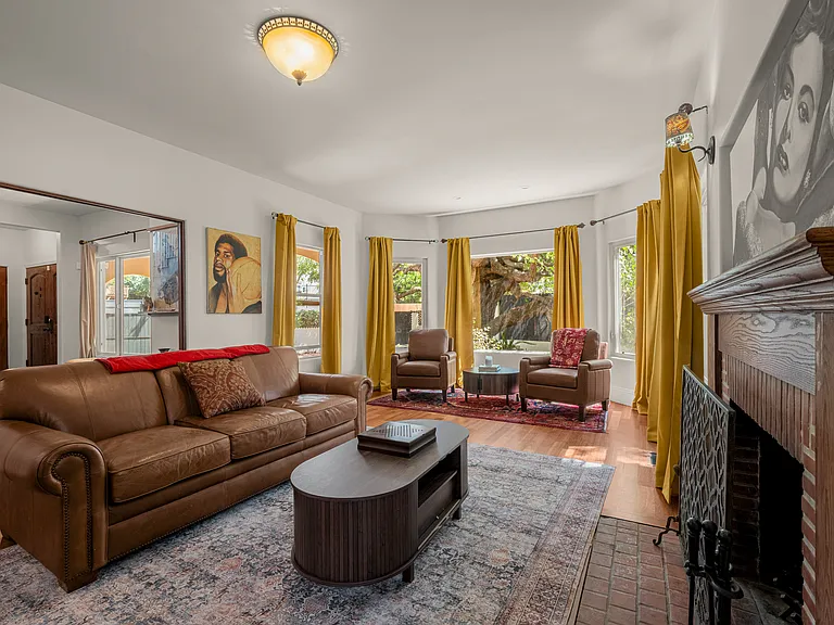 8302 S Sepulveda Blvd — Photo 70